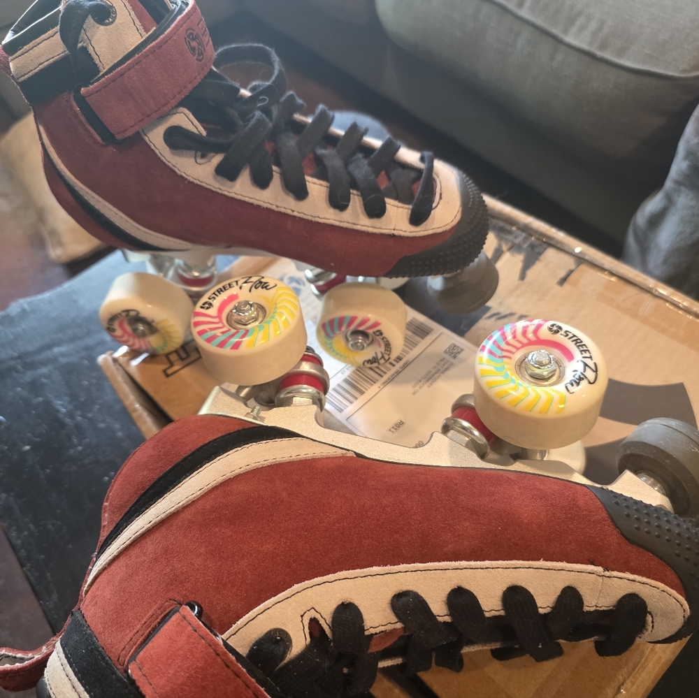Bont Red Roller Skates Parkstar DERBY outdoor Metal Size 5 - Picture 9 of 10